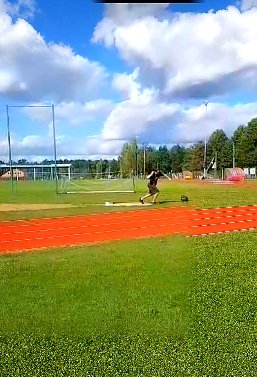 Praca na stadionie lekkoatletycznym